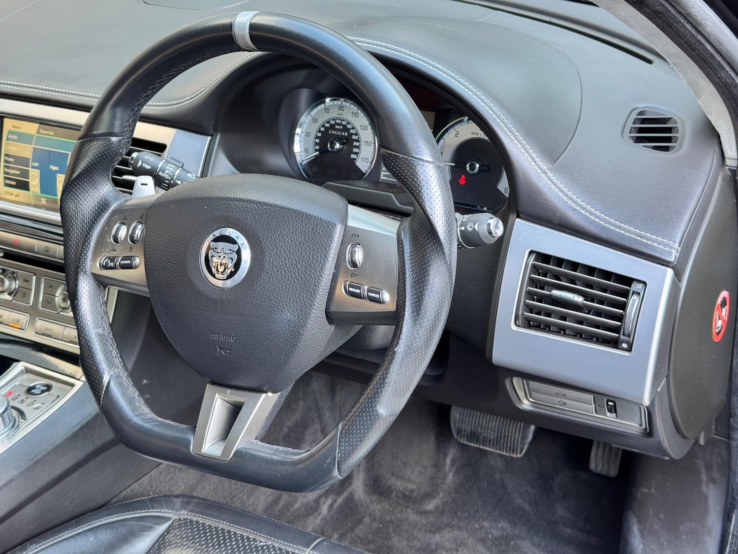 Used Jaguar XF 2009 for sale - 76667214: Photo 22