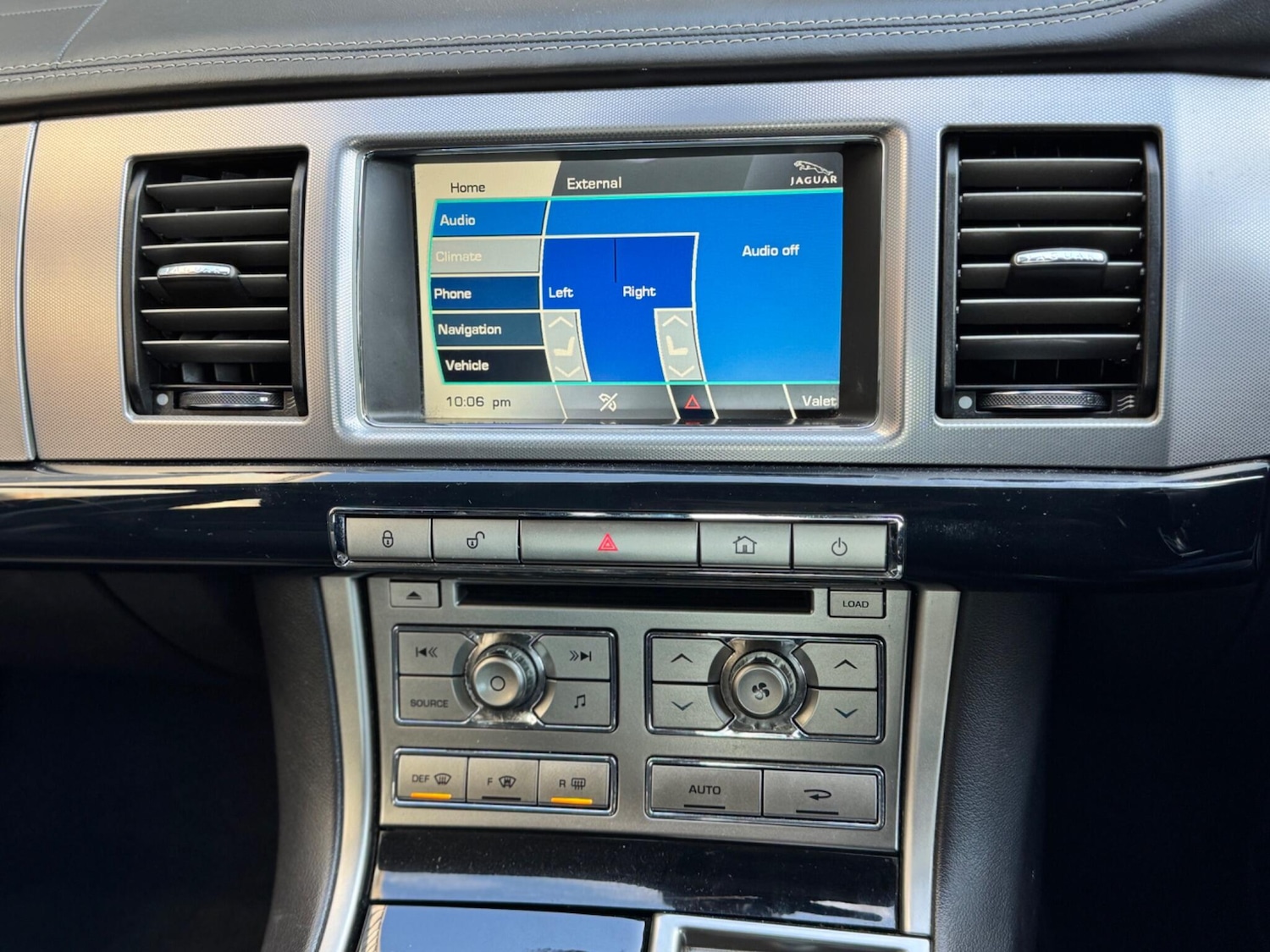 Used Jaguar XF 2009 for sale - 76667214: Photo 28