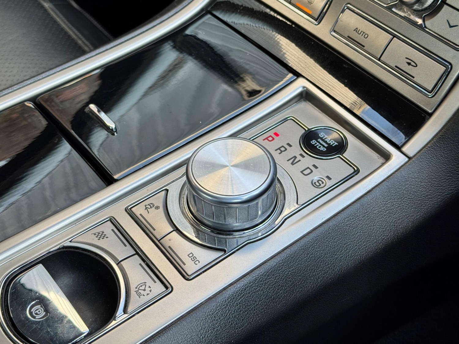 Used Jaguar XF 2009 for sale - 76667214: Photo 41