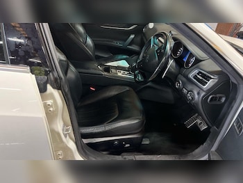 Used Maserati Ghibli 2014 for sale - 77410947: Photo