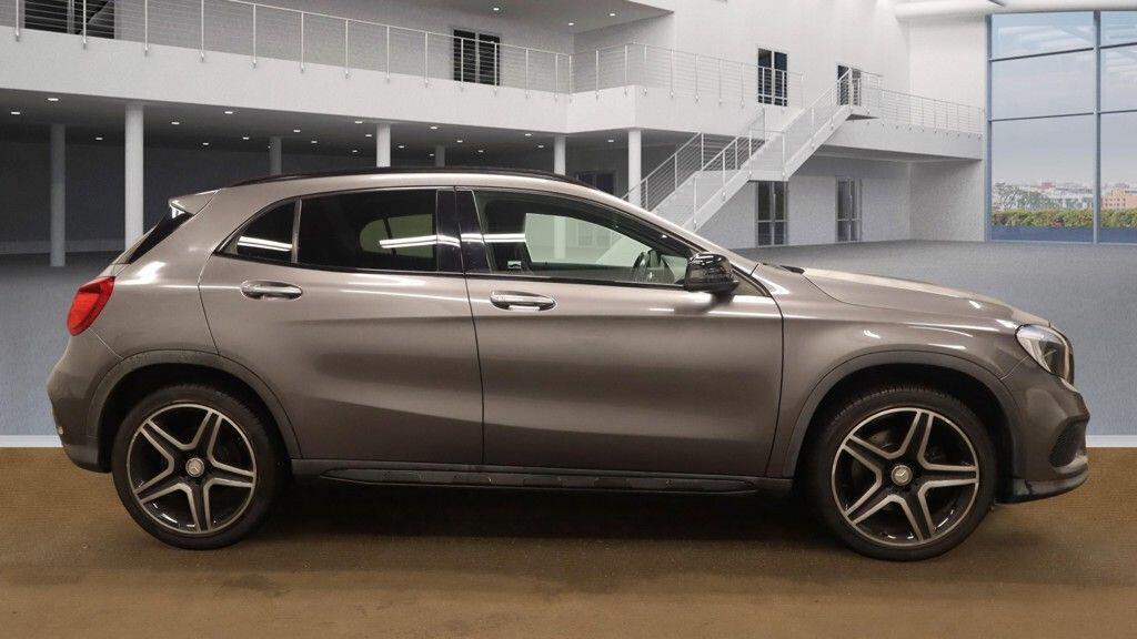 Used Mercedes-Benz GLA 2016 for sale - 76633460: Photo 6