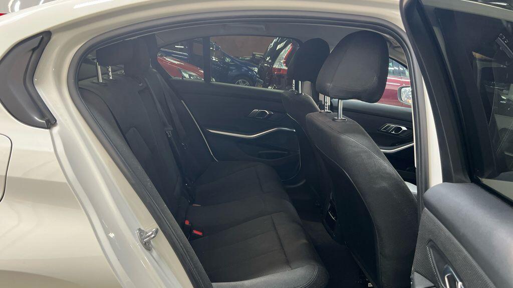 Used BMW 3 Series 2019 for sale - 77305855: Photo 10