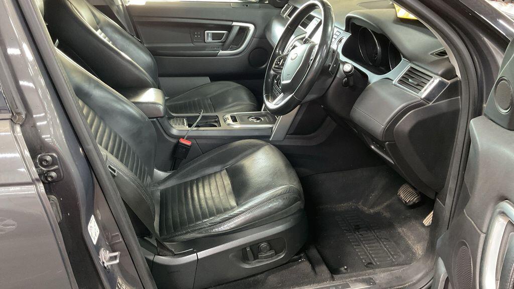 Used Land Rover Discovery Sport 2016 for sale - 76912717: Photo 4