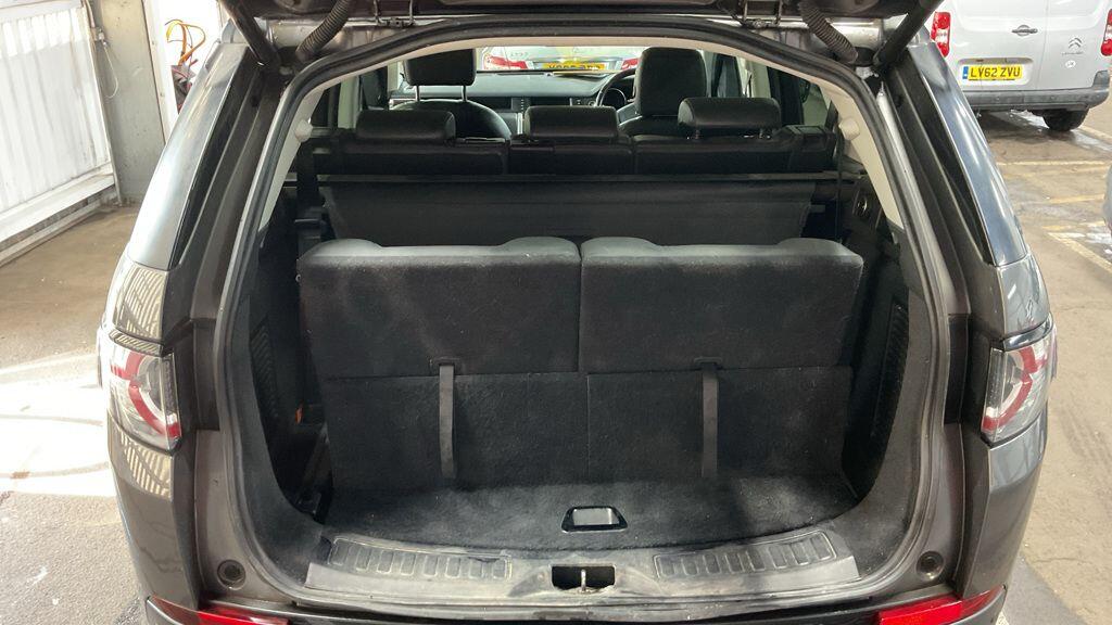 Used Land Rover Discovery Sport 2016 for sale - 76912717: Photo 8