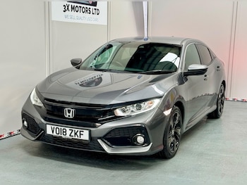 Used Honda Civic 2018 for sale - 76327143: Photo