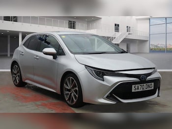 (70) - 2.0 VVT-h Excel CVT Euro 6 (s/s) 5dr