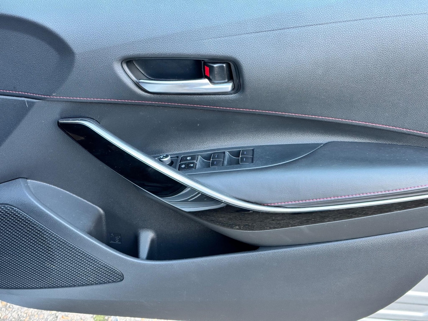 Used Toyota Corolla 2020 for sale - 76633462: Photo 36