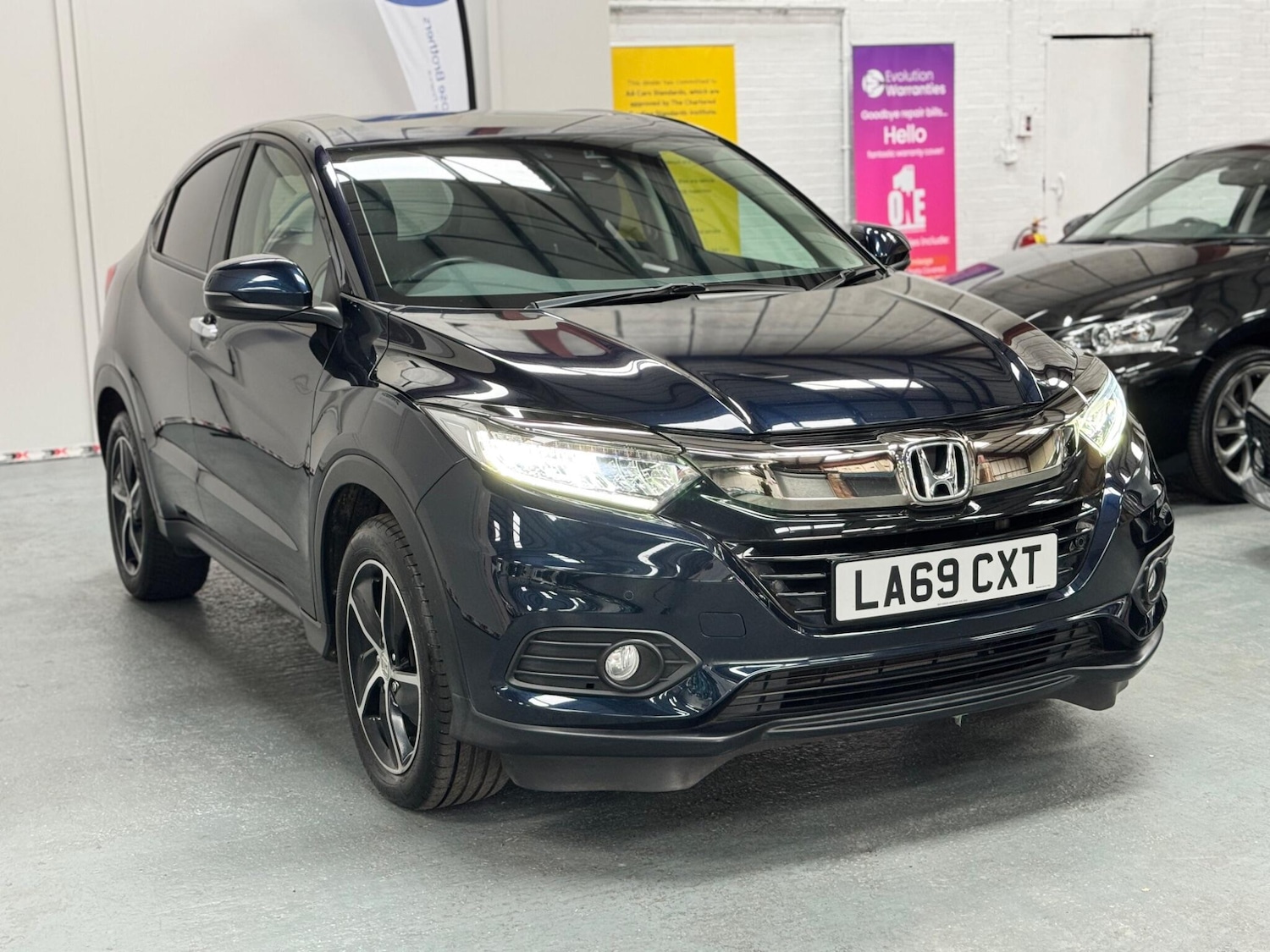 Used Honda HR-V 2019 for sale - 76326924: Photo 4