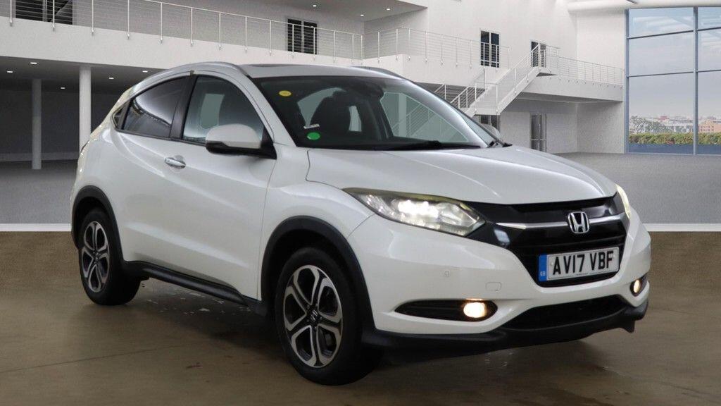 Used Honda HR-V 2017 for sale - 76327014: Photo 1