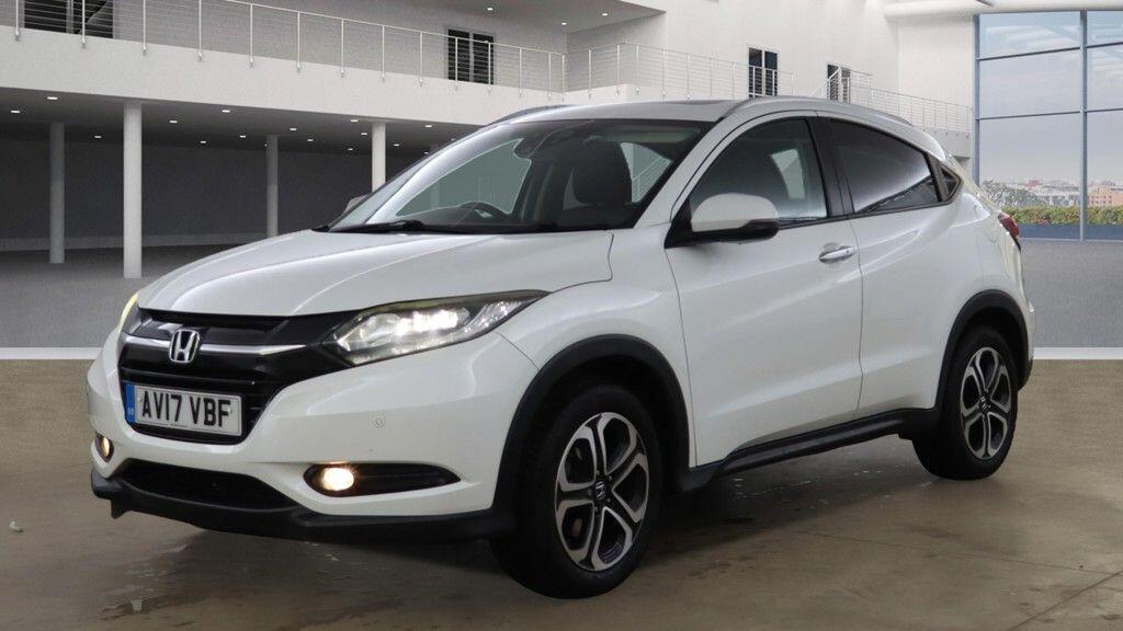 Used Honda HR-V 2017 for sale - 76327014: Photo 2