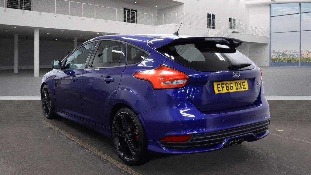 Used Ford Focus 2016 for sale - 76522269: Photo 3