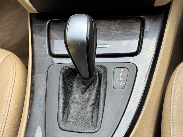 Used BMW 3 Series 2011 for sale - 76326053: Photo 31