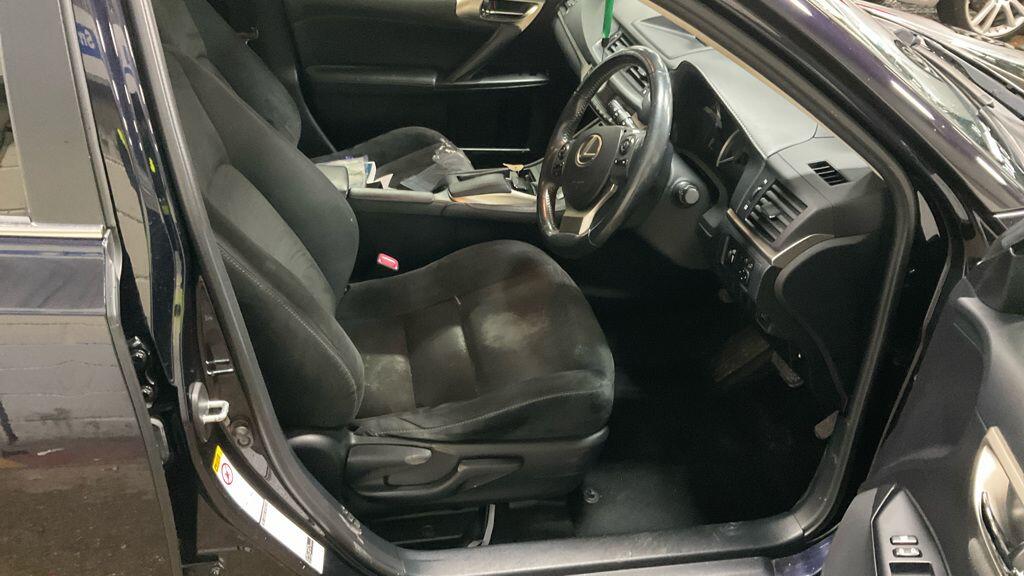 Used Lexus CT 2014 for sale - 77155265: Photo 3