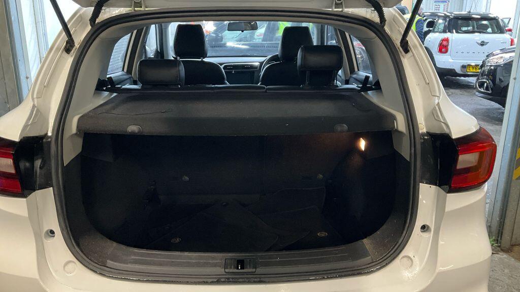 Used MG MG ZS 2018 for sale - 76753214: Photo 9