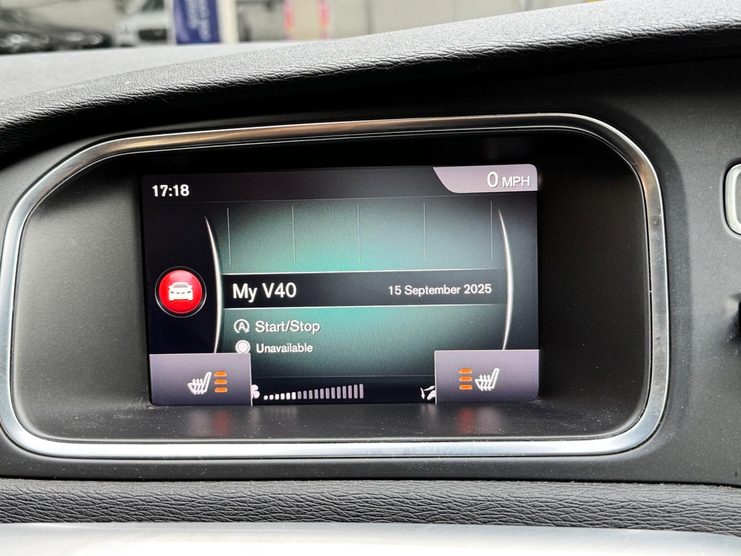 Used Volvo V40 2017 for sale - 76327305: Photo 31