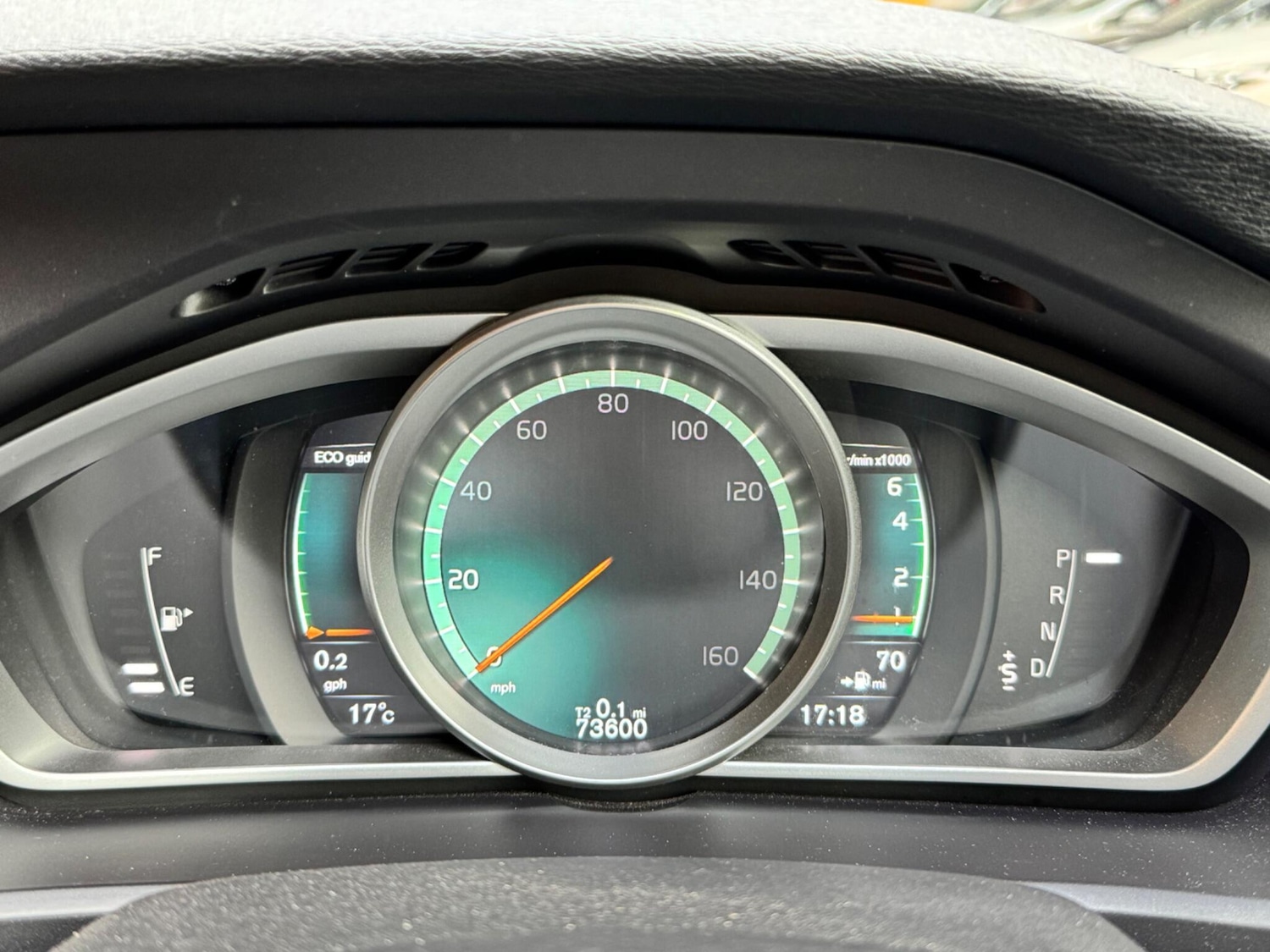 Used Volvo V40 2017 for sale - 76327305: Photo 50