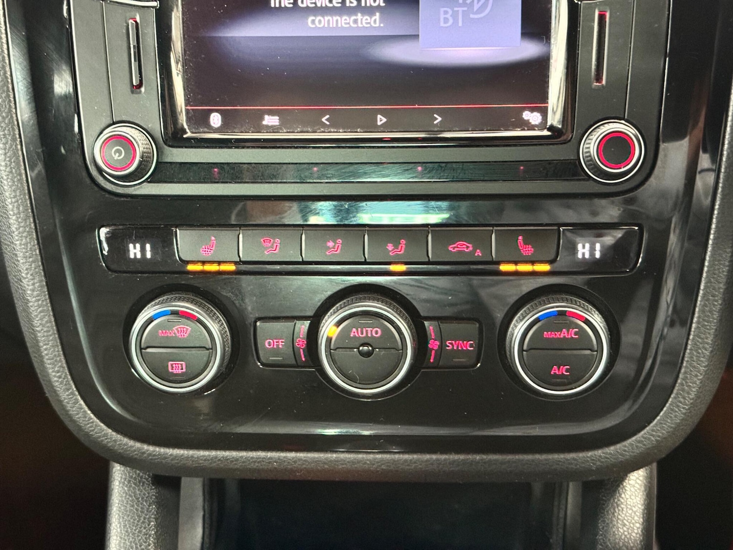 Used Volkswagen Scirocco 2015 for sale - 76327245: Photo 36