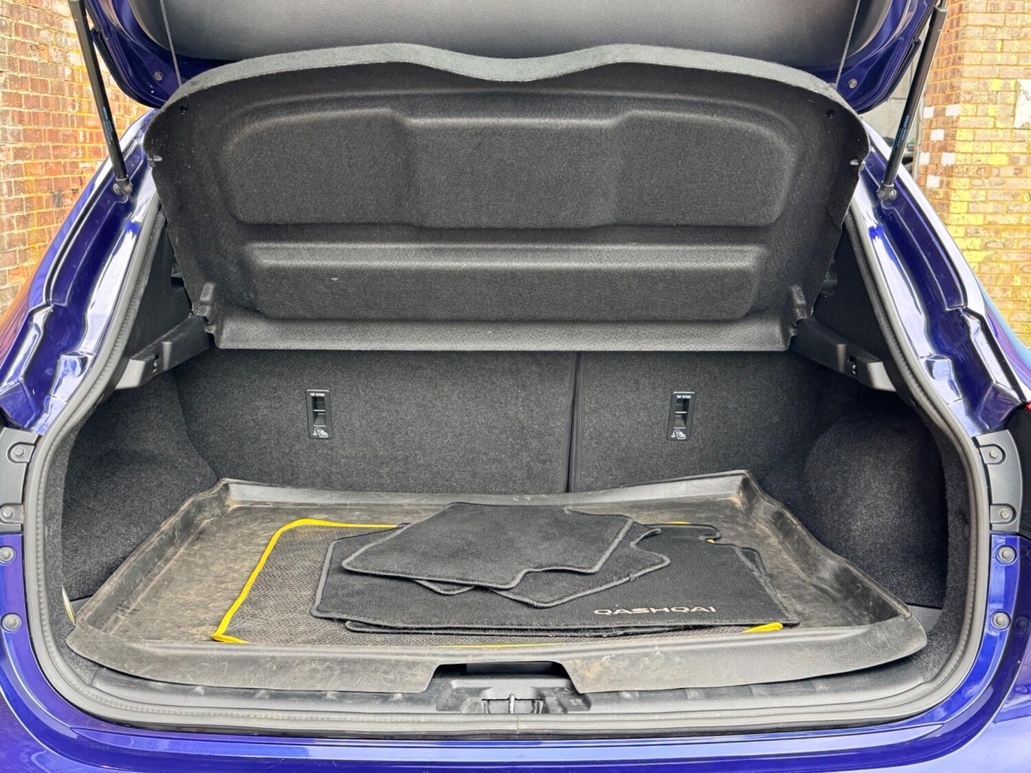 Used Nissan Qashqai 2017 for sale - 76326464: Photo 22