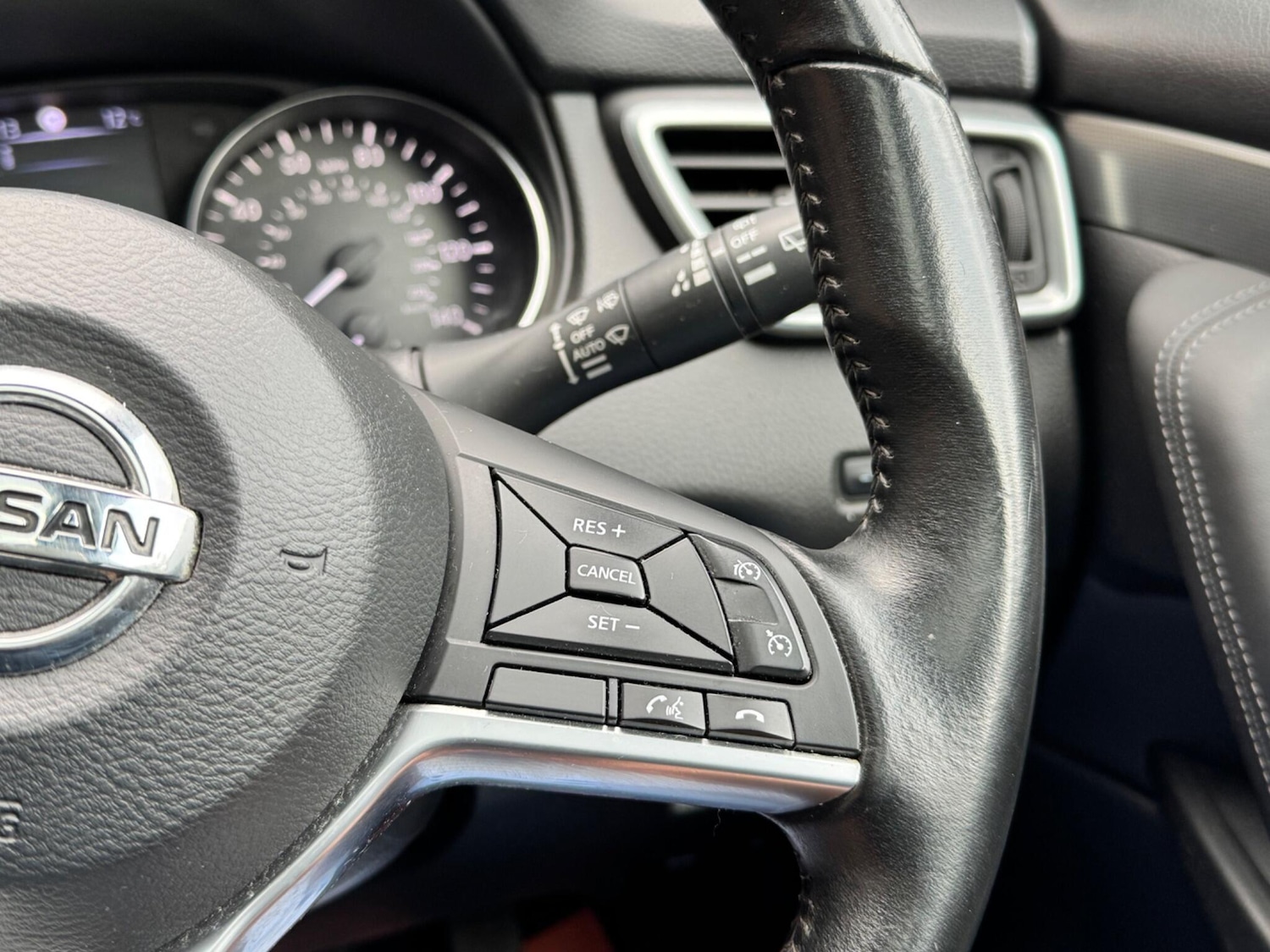 Used Nissan Qashqai 2017 for sale - 76326464: Photo 53