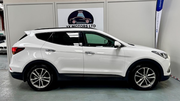 Used Hyundai Santa Fe 2016 for sale - 76327404: Photo 17