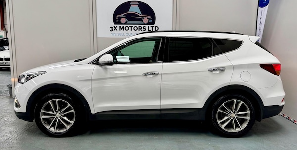 Used Hyundai Santa Fe 2016 for sale - 76327404: Photo 18