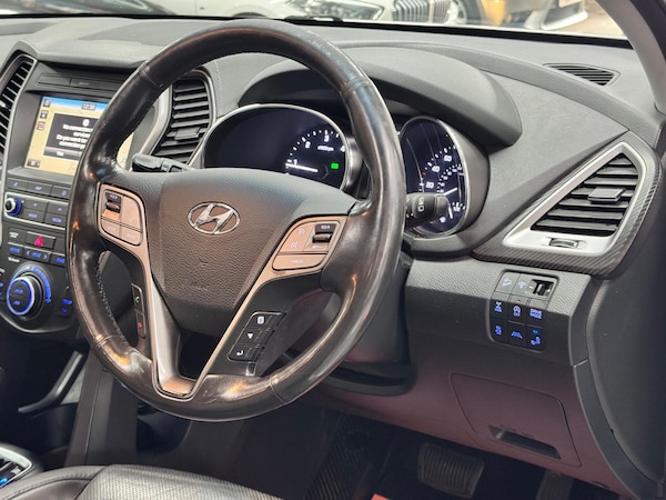 Used Hyundai Santa Fe 2016 for sale - 76327404: Photo 25