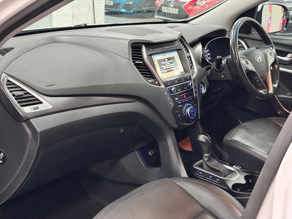 Used Hyundai Santa Fe 2016 for sale - 76327404: Photo 26