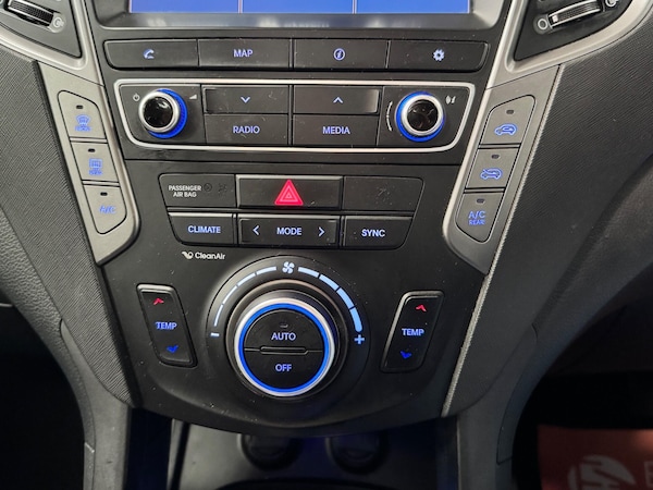 Used Hyundai Santa Fe 2016 for sale - 76327404: Photo 31