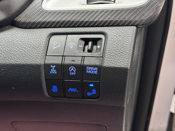 Used Hyundai Santa Fe 2016 for sale - 76327404: Photo 38
