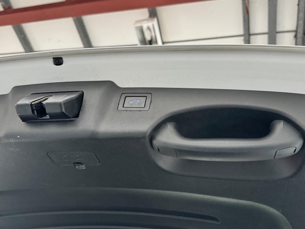 Used Hyundai Santa Fe 2016 for sale - 76327404: Photo 39