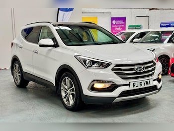 Used Hyundai Santa Fe 2016 for sale - 76327404: Photo 3