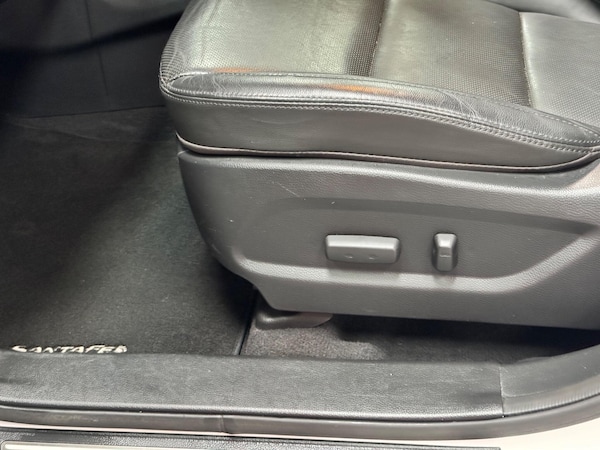 Used Hyundai Santa Fe 2016 for sale - 76327404: Photo 44