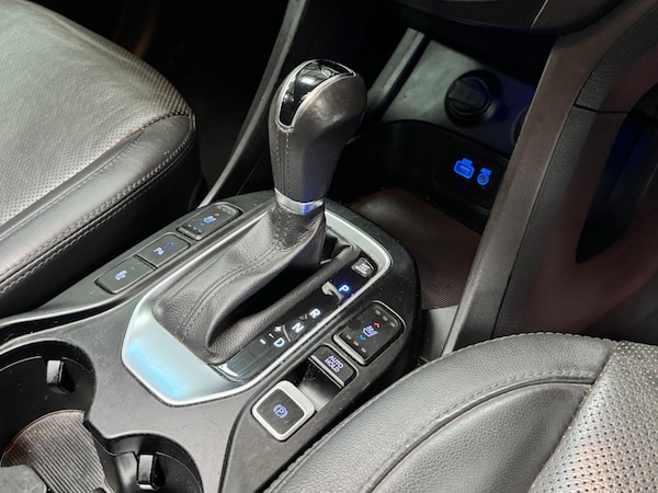 Used Hyundai Santa Fe 2016 for sale - 76327404: Photo 49