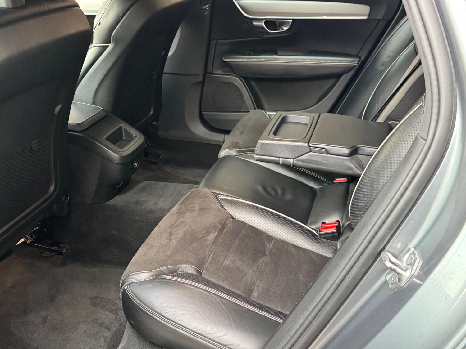 Used Volvo S90 2018 for sale - 76689735: Photo 11