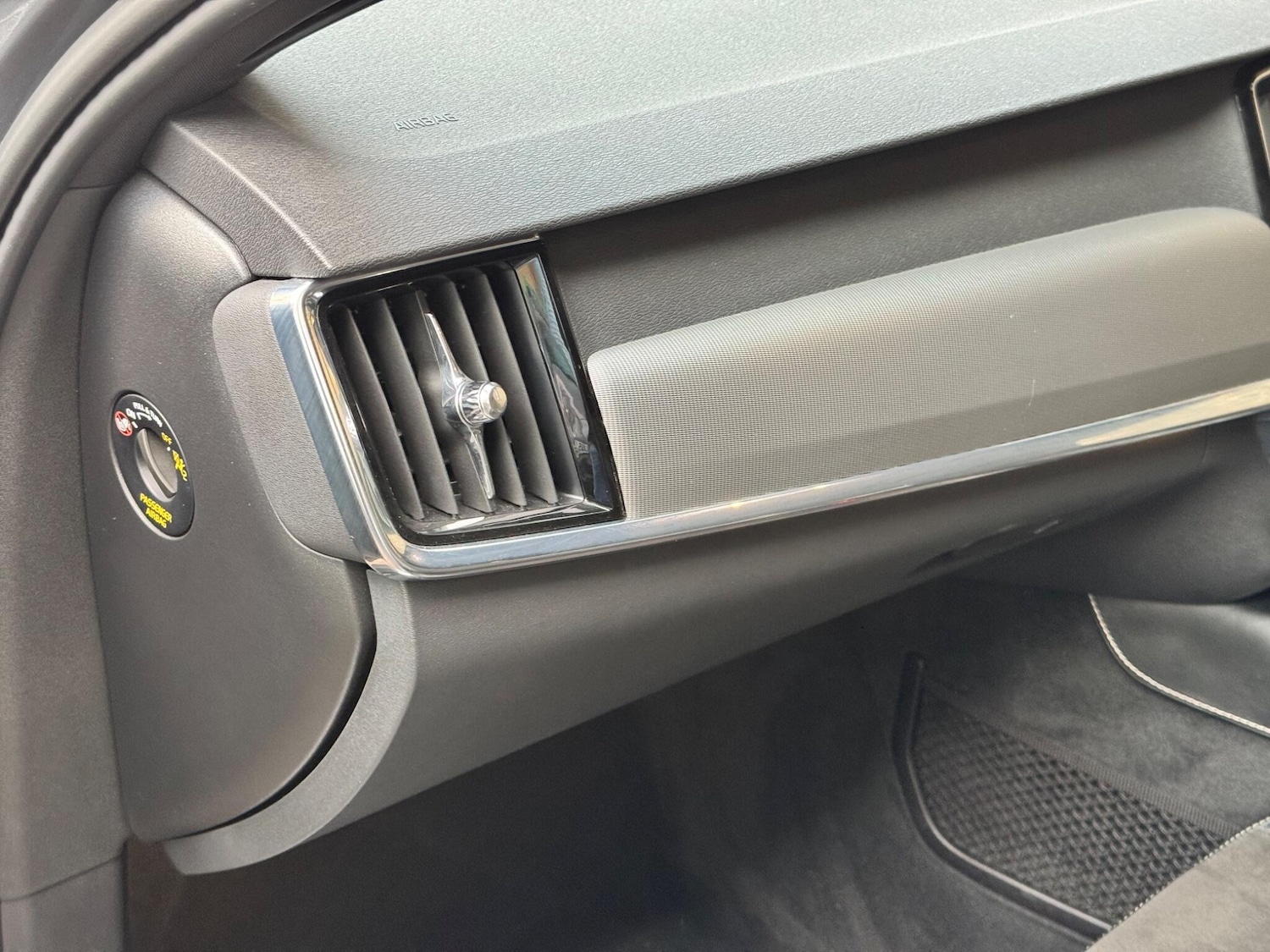 Used Volvo S90 2018 for sale - 76689735: Photo 25