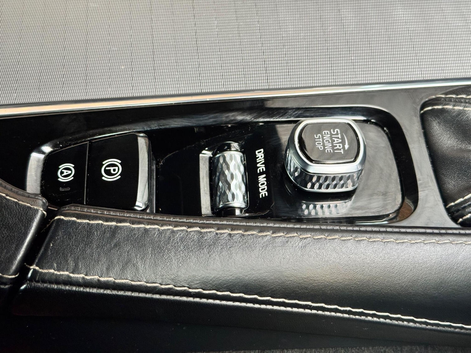 Used Volvo S90 2018 for sale - 76689735: Photo 36