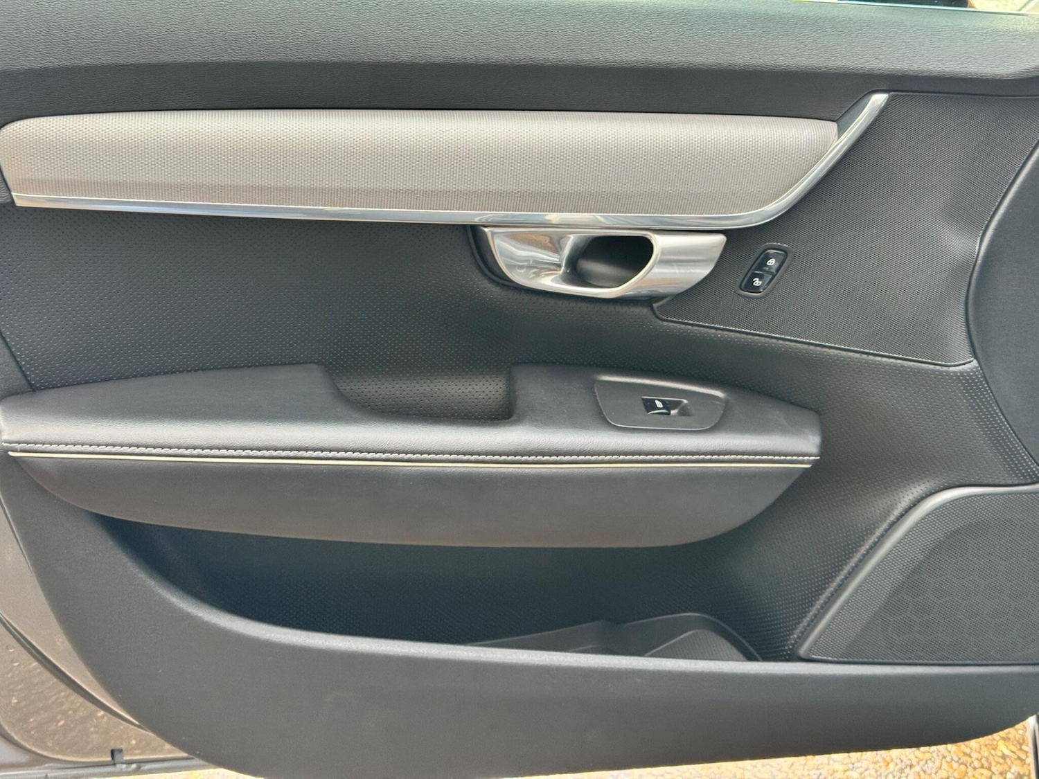 Used Volvo S90 2018 for sale - 76689735: Photo 40