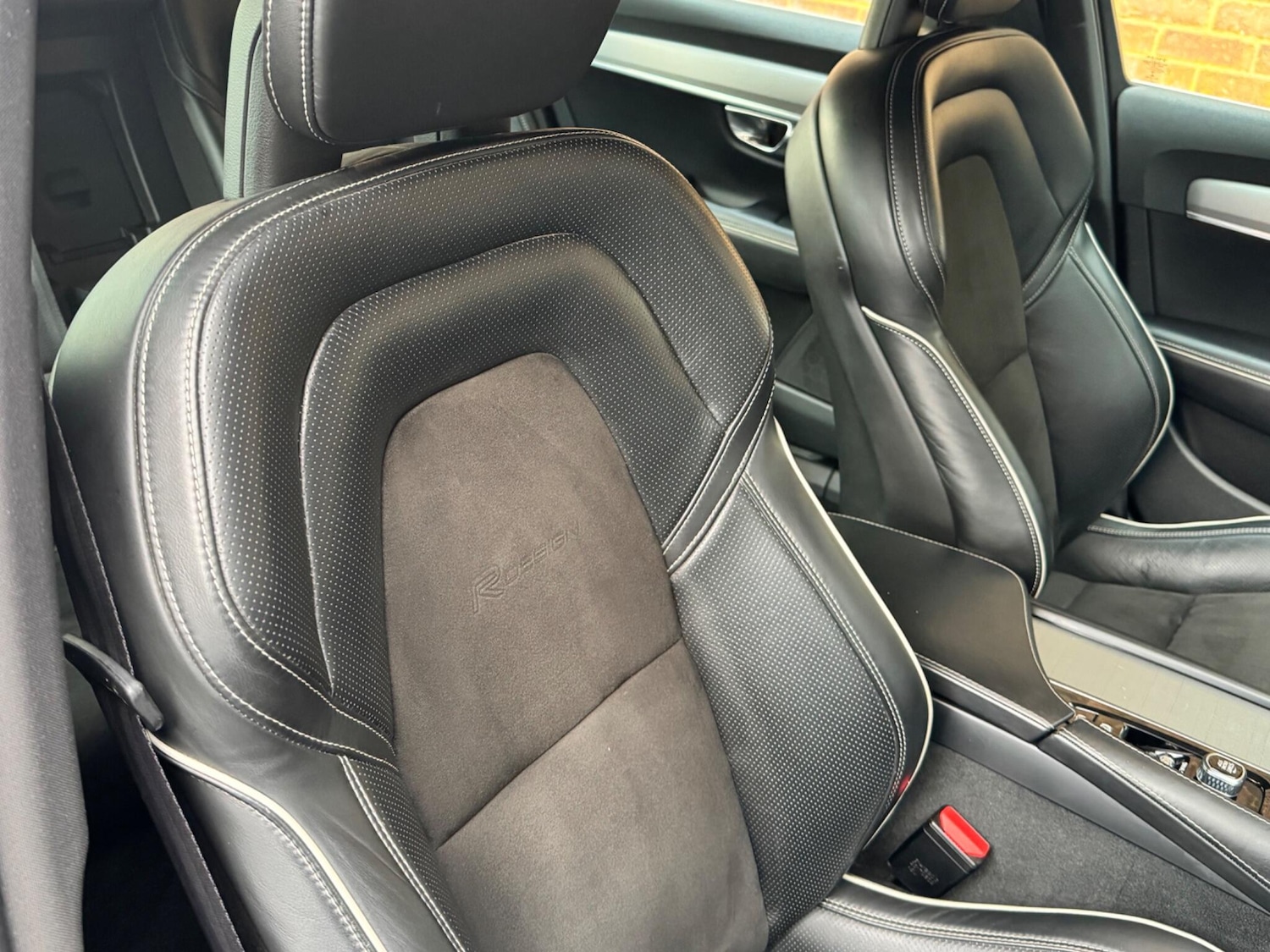 Used Volvo S90 2018 for sale - 76689735: Photo 42