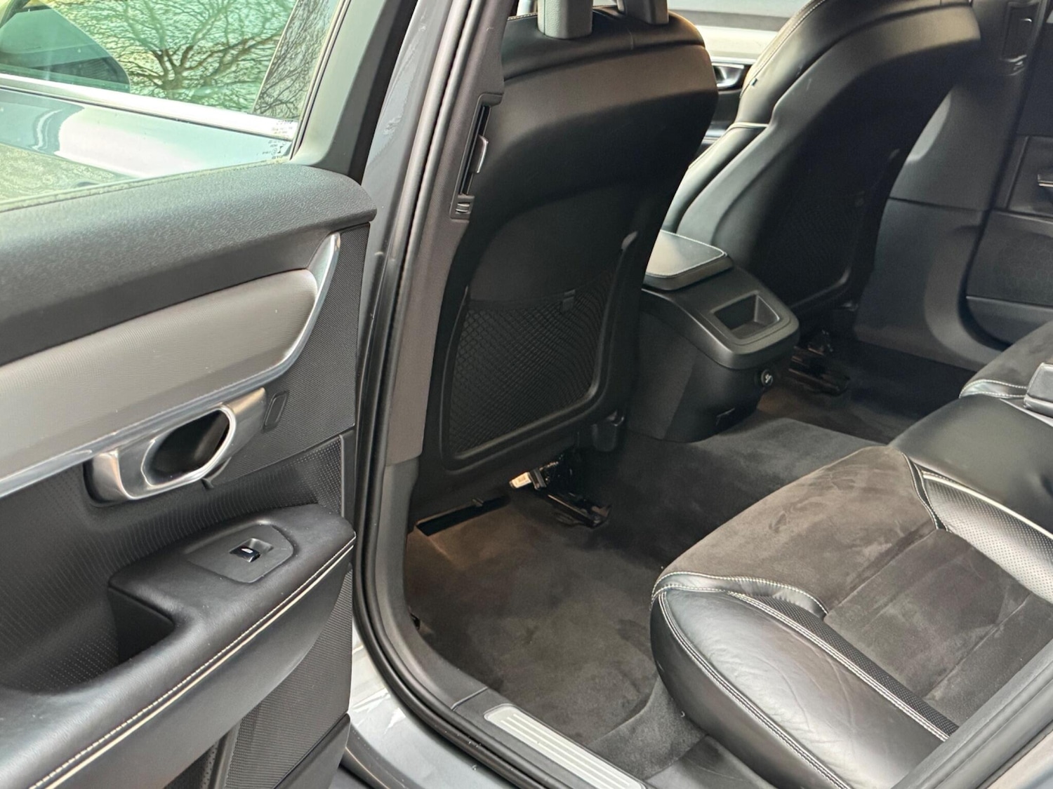 Used Volvo S90 2018 for sale - 76689735: Photo 44