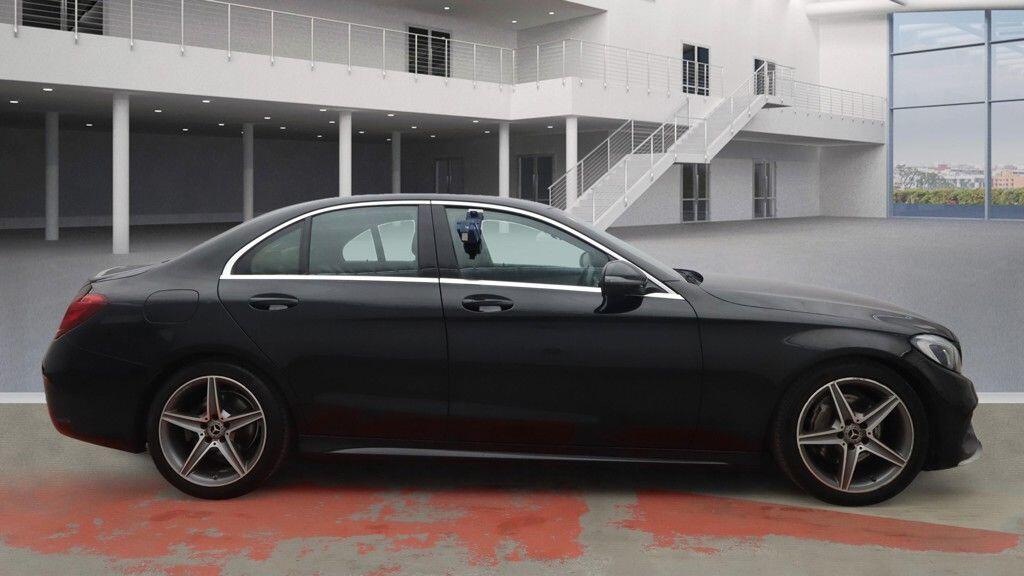 Used Mercedes-Benz C Class 2018 for sale - 76499274: Photo 8