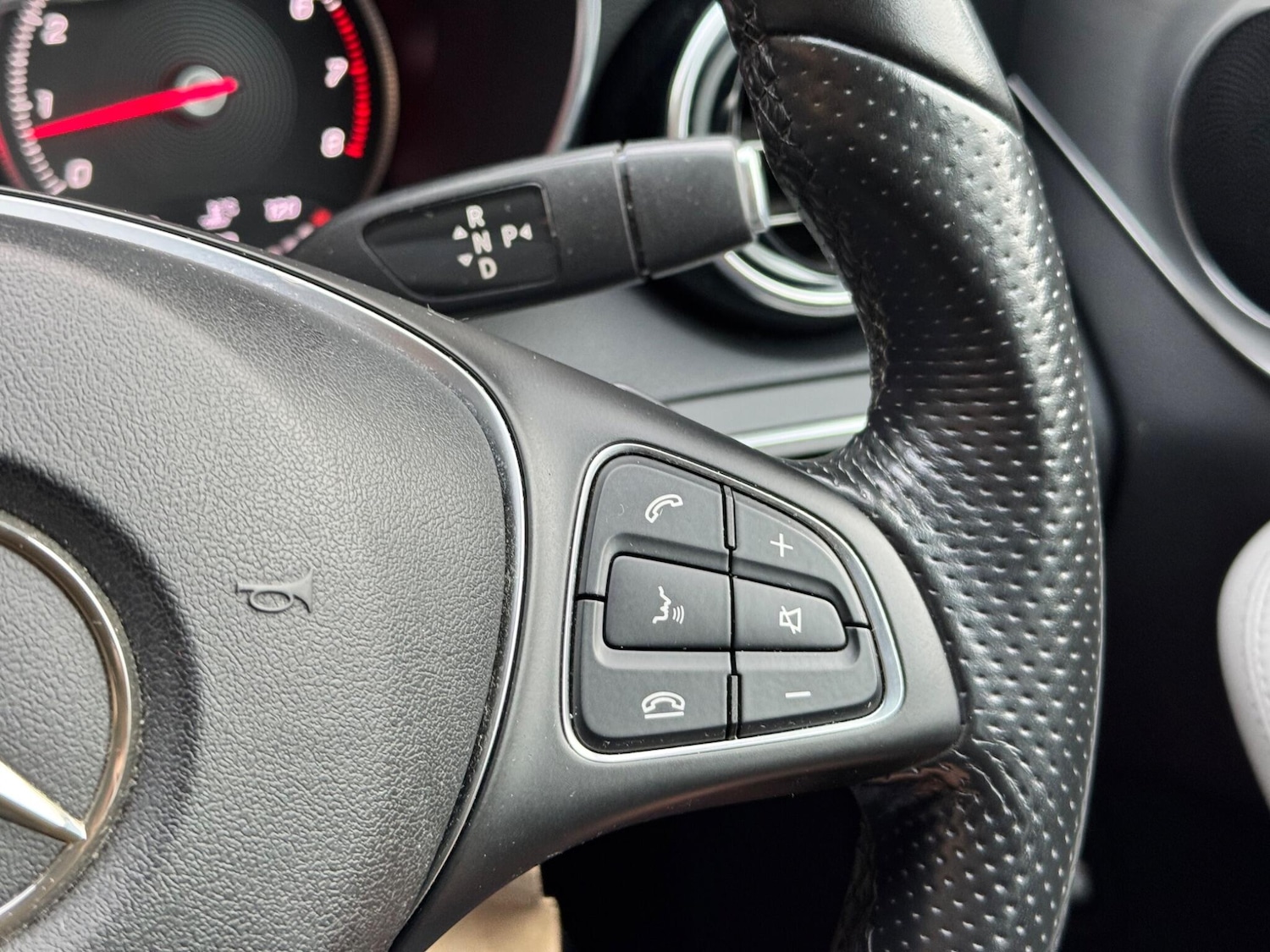 Used Mercedes-Benz C Class 2014 for sale - 77131989: Photo 46