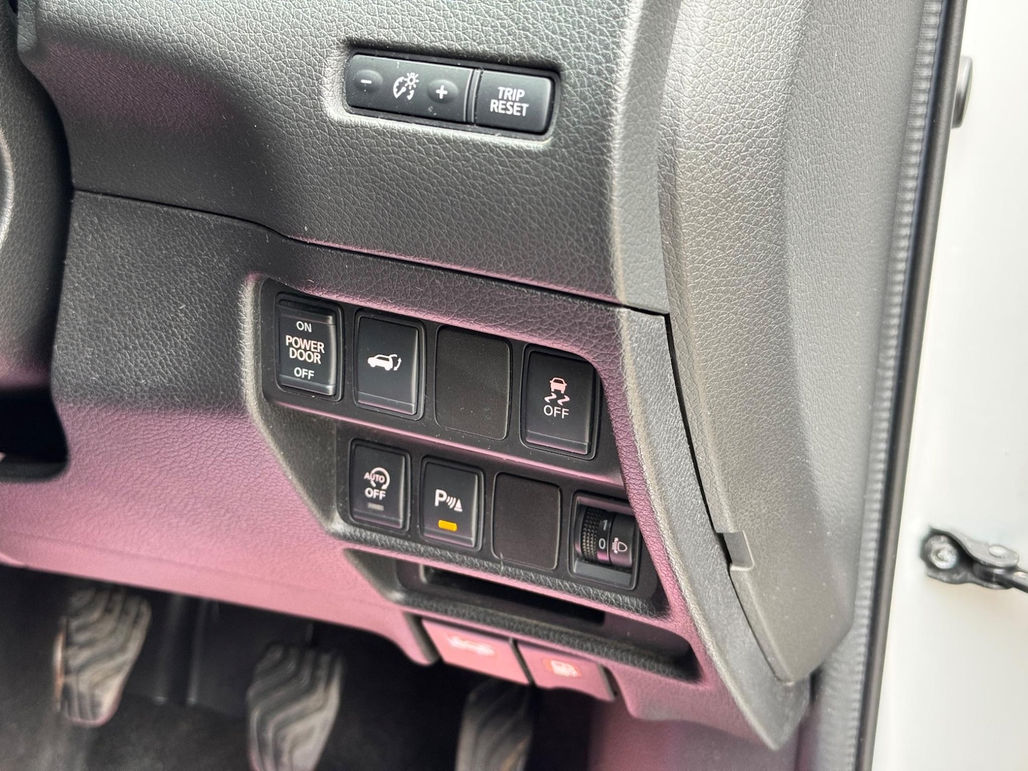 Used Nissan X-Trail 2014 for sale - 76327001: Photo 32