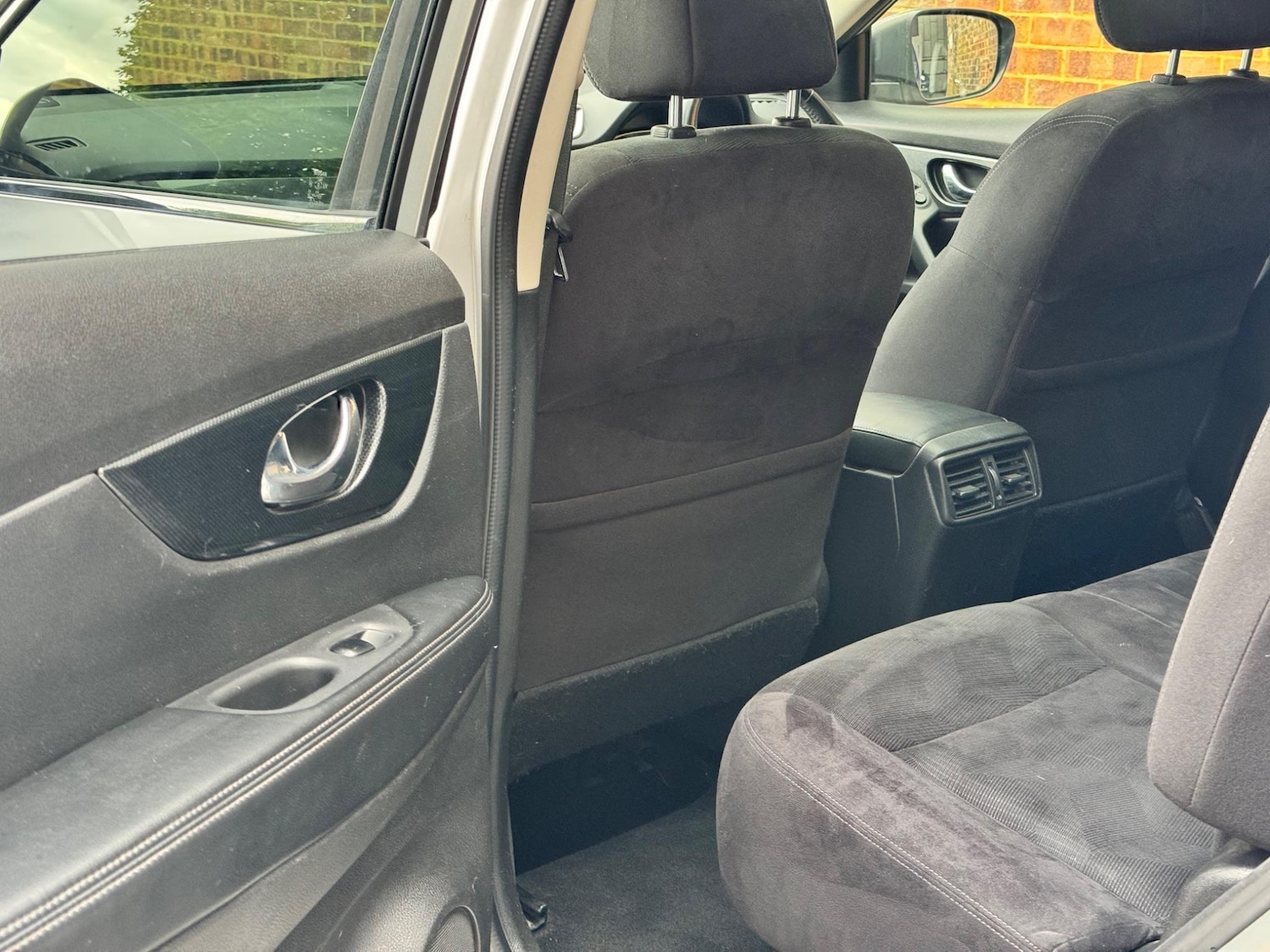 Used Nissan X-Trail 2014 for sale - 76327001: Photo 40