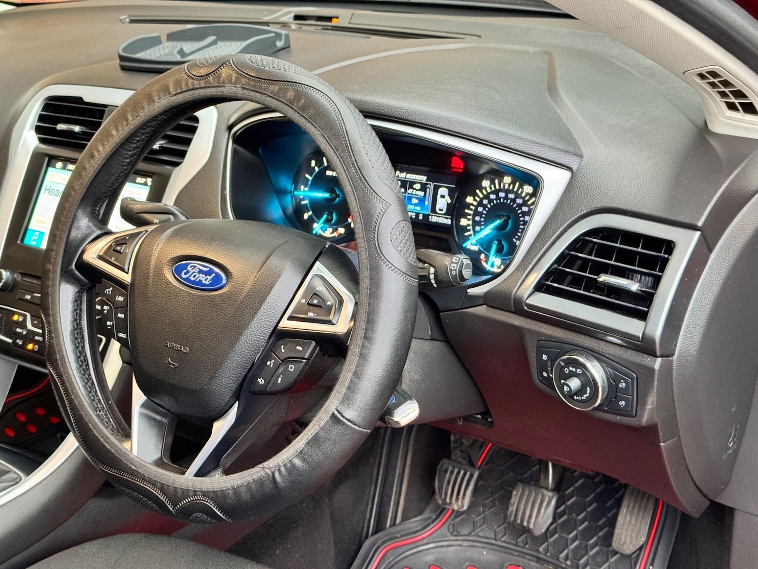 Used Ford Mondeo 2017 for sale - 76942462: Photo 16