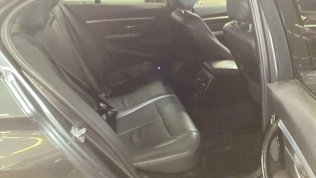 Used BMW 3 Series 2018 for sale - 77626285: Photo 10