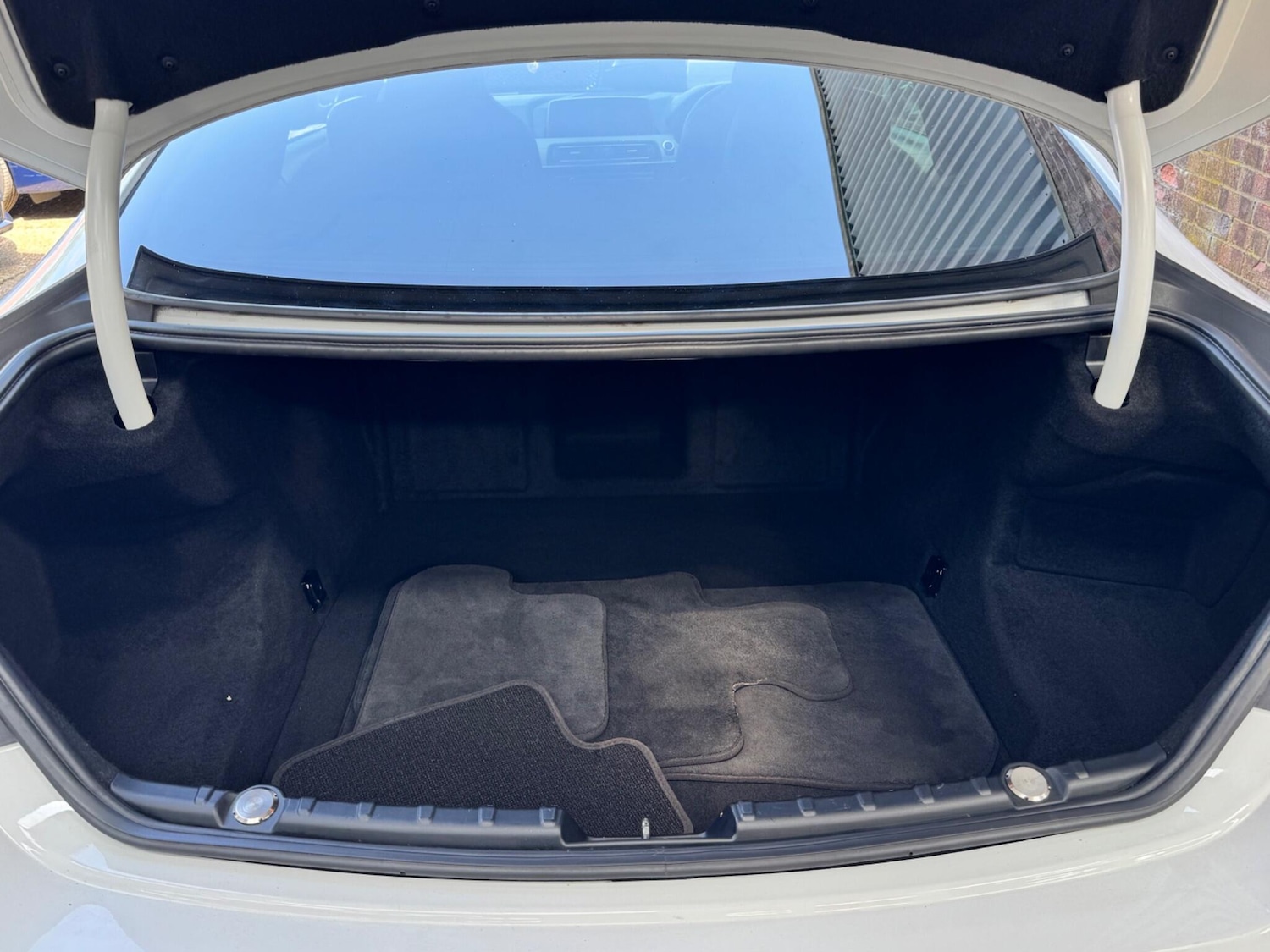 Used BMW 6 Series 2014 for sale - 76765825: Photo 19