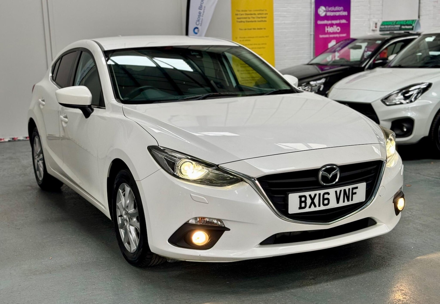 Used Mazda Mazda3 2016 for sale - 76326098: Photo 4