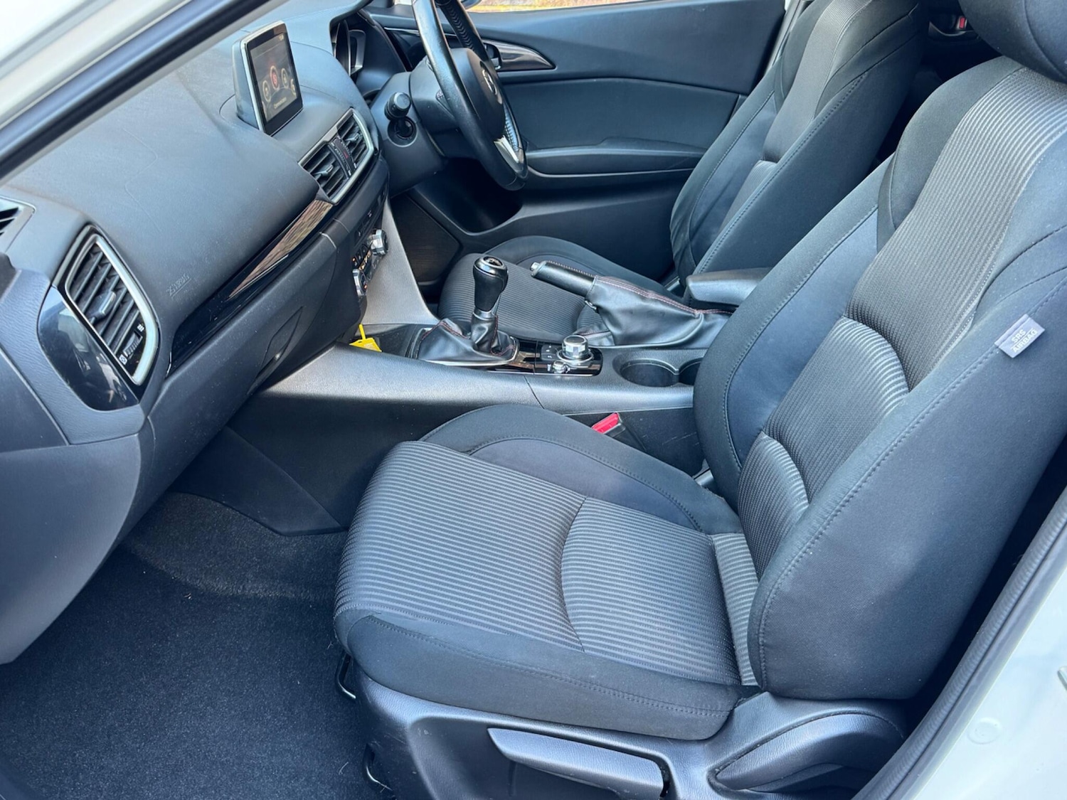 Used Mazda Mazda3 2016 for sale - 76326098: Photo 7