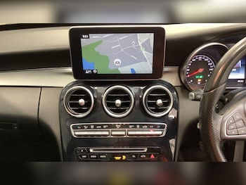 Used Mercedes-Benz C Class 2015 for sale - 77162948: Photo