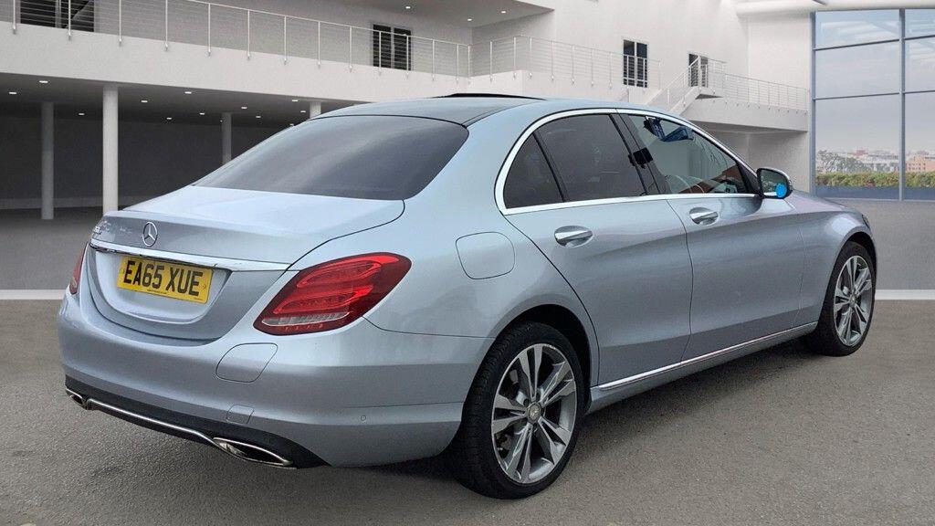 Used Mercedes-Benz C Class 2015 for sale - 77162948: Photo 6